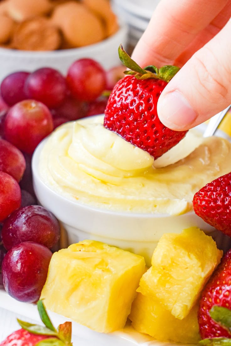 Quick & Healthy Lemon Dip: Your Go-To Low-Calorie Party Treat